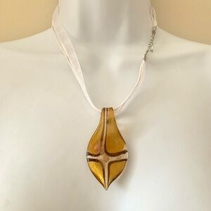 Dichroic / Art
Glass Pendant Necklace